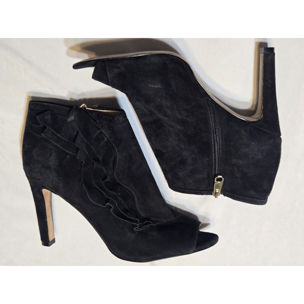 Louise et Cie Lo-Haze Ruffled Black Suede Peep Toe Ankle Bootie Womens 11M Heel